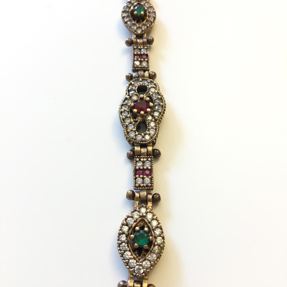 Brand-new gorgeous bracelet.