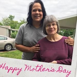 Meet your Posher, Nina