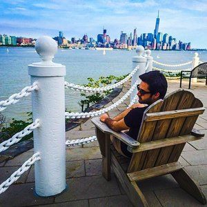 Meet your Posher, Enes malik