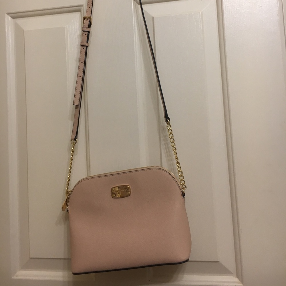 ❌SOLD❌ Michael Kors Crossbody