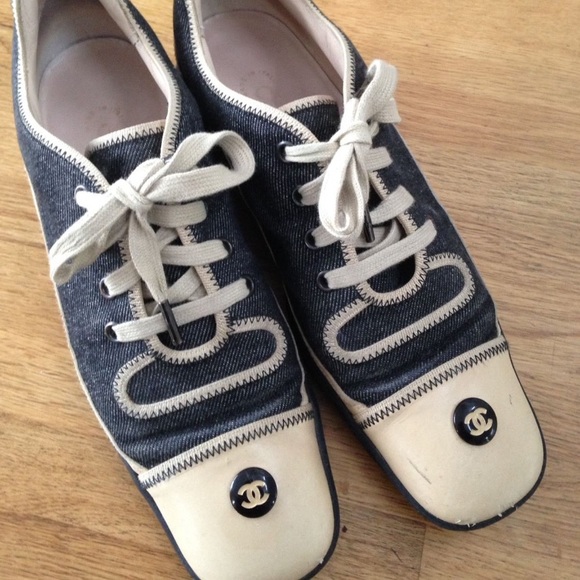 chanel casual shoes