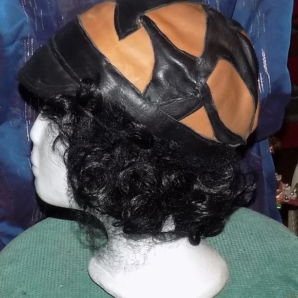 Leather-Baseball-Cap - Picture 7 of 8