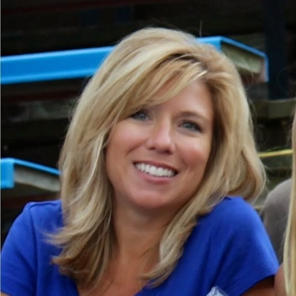 Meet your Posher, Vicki - Picture 1 of 1