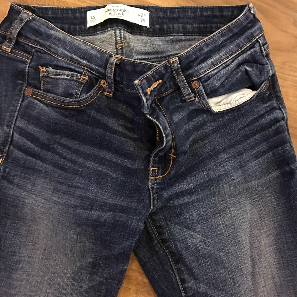 Abercrombie Skinny Jeans - Picture 3 of 3