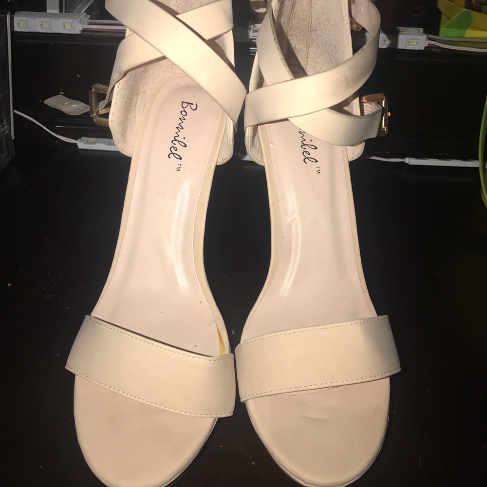 BOMILEL Nude Heels