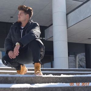 Meet your Posher, Anastasios