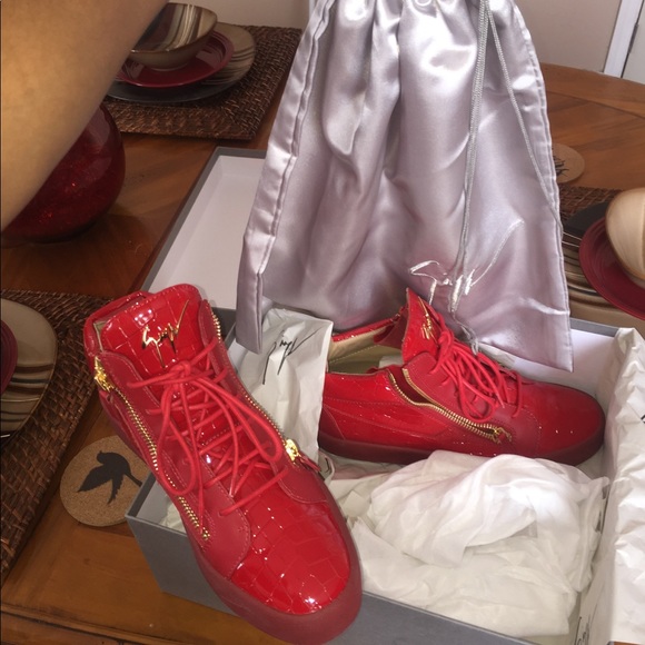 Giuseppe's - Picture 4 of 6