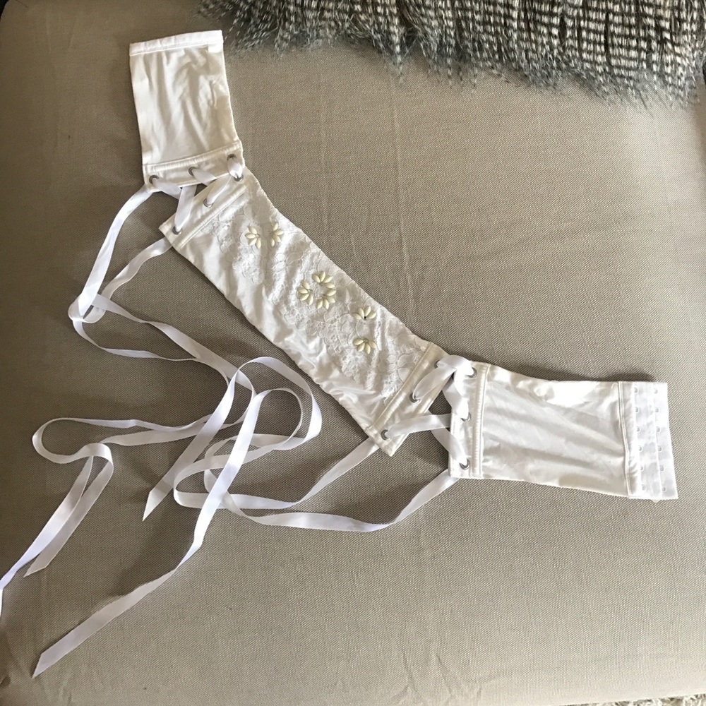 Garter belt