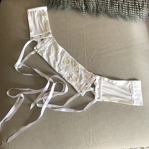 Garter belt