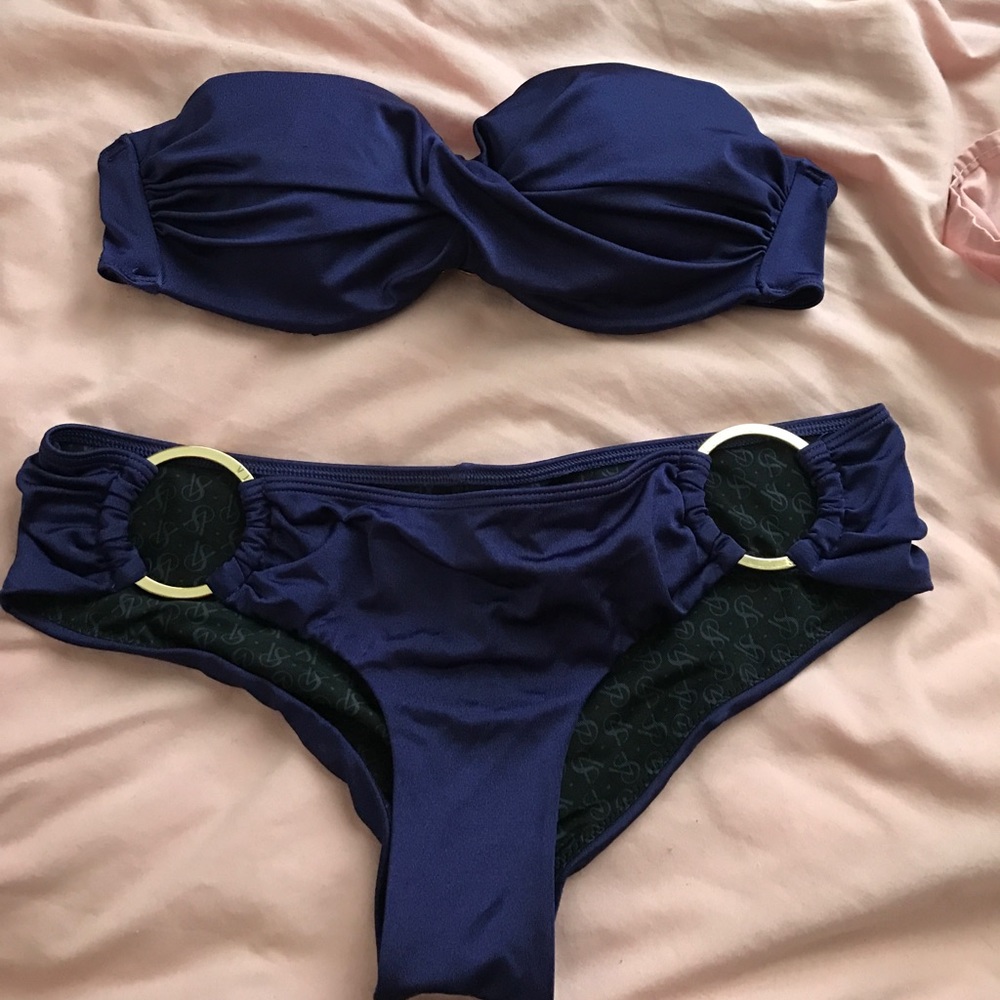 Victoria's Secret bikini
