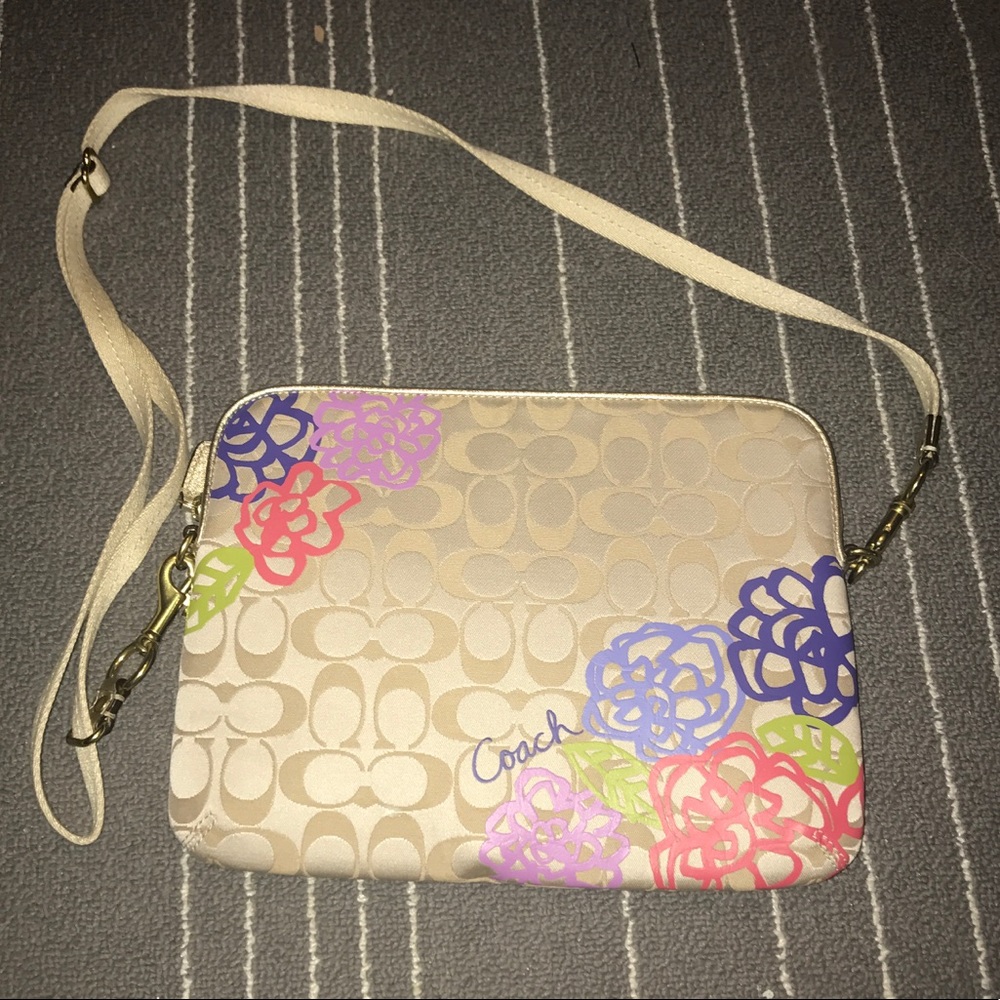 NWOT Coach laptop/iPad case