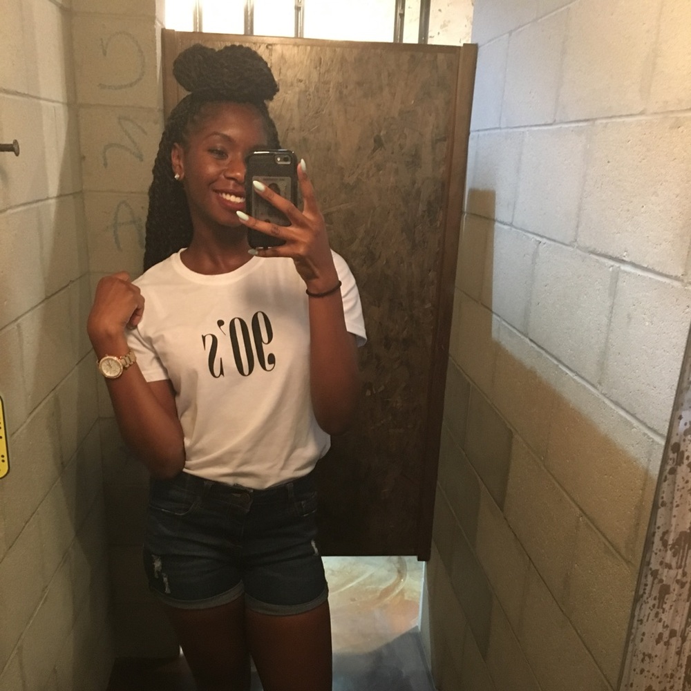 90s Tee shit 🖤‼️