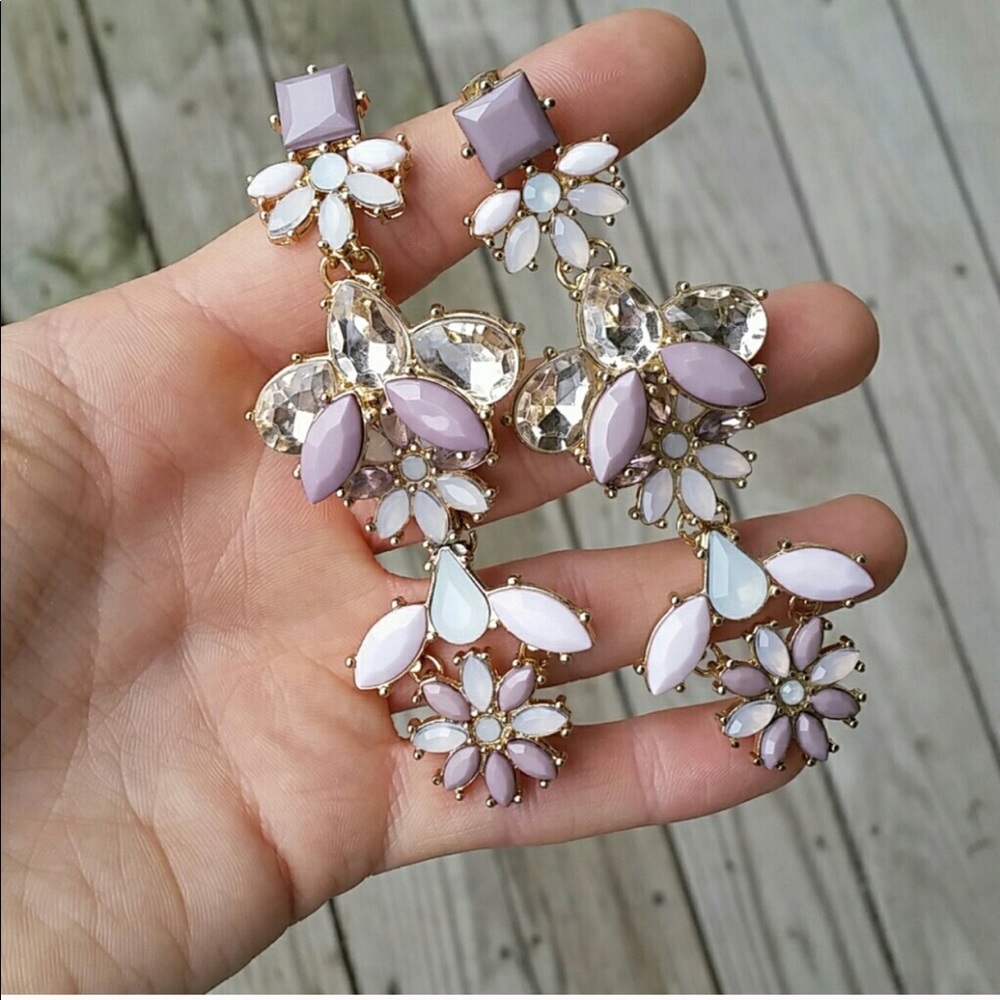 H&M Statement Earrings❤️