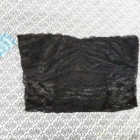 Intimately Free People Black Lace Bra Crop Top NWT - Picture 1 of 8