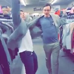 Meet your Posher, Mitchell