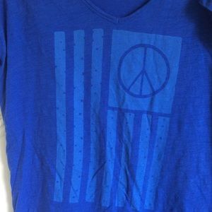 Old Navy peace sign tee Size L