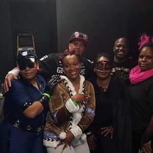 Meet your Posher, Alkesha