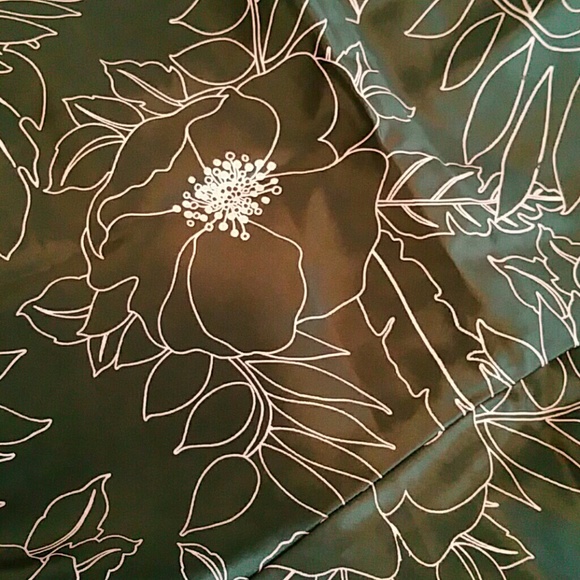 Donated! NEW WITH TAGS! Brown and pink skirt! - Picture 7 of 8