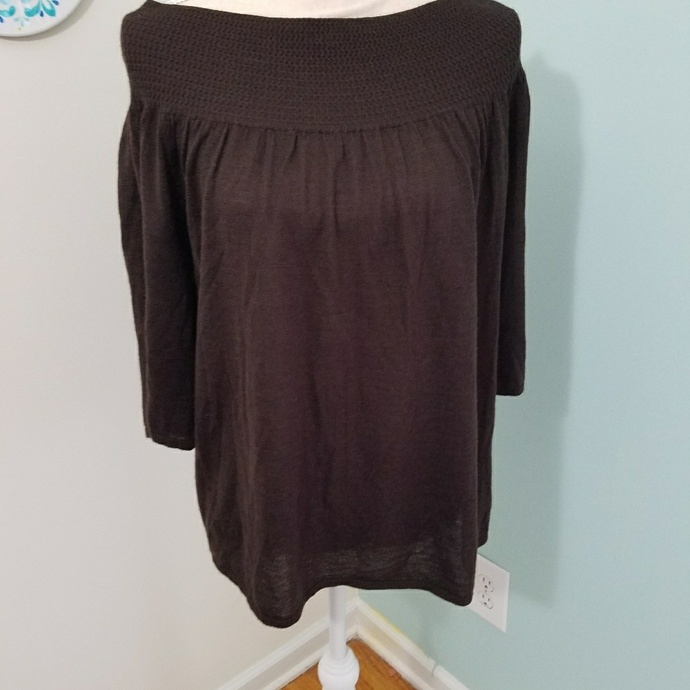 Brown off the shoulder sweater shirt