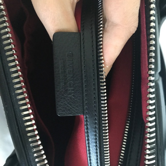 LIMITED EDITION 3D Antigona GIVENCHY - Picture 3 of 8