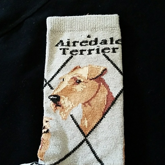 1 left NEW Airedale Terrier socks - Picture 2 of 6