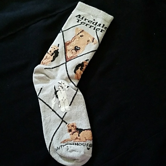 Accessories - 1 left NEW Airedale Terrier socks