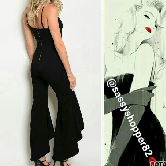 SASSY BLACK BELL BOTTOM JUMPSUIT💋 LAST 1💋 - Picture 3 of 3
