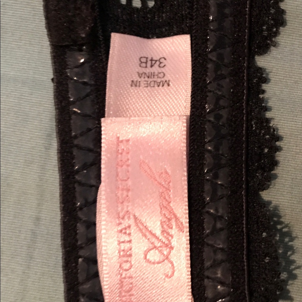 Sold Victoria's Secret bra