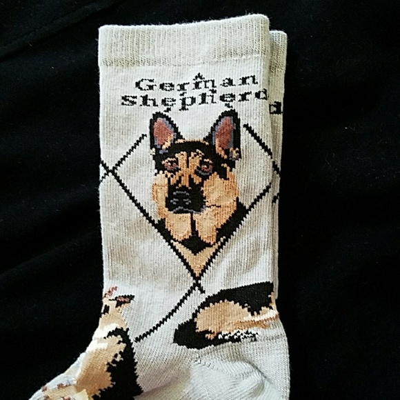 Only 1 left 🐕NEW German Shepherd socks - Picture 2 of 6