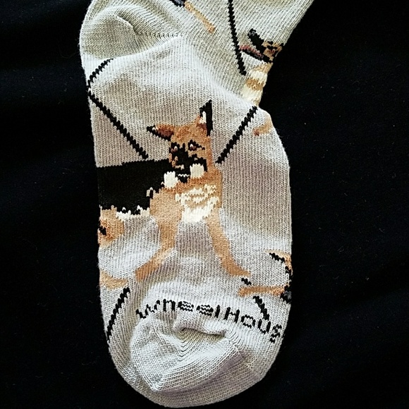 Only 1 left 🐕NEW German Shepherd socks - Picture 6 of 6