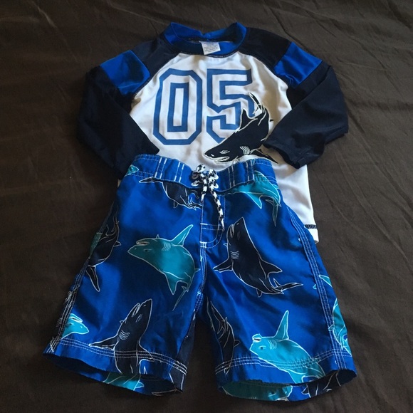 Rashguard and Swim Trunks Set - Picture 1 of 4