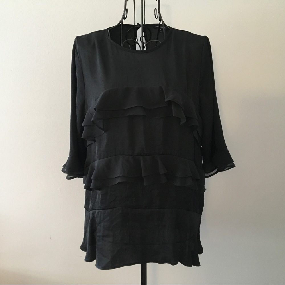 WHOWHATWEAR Tiered Ruffle Top