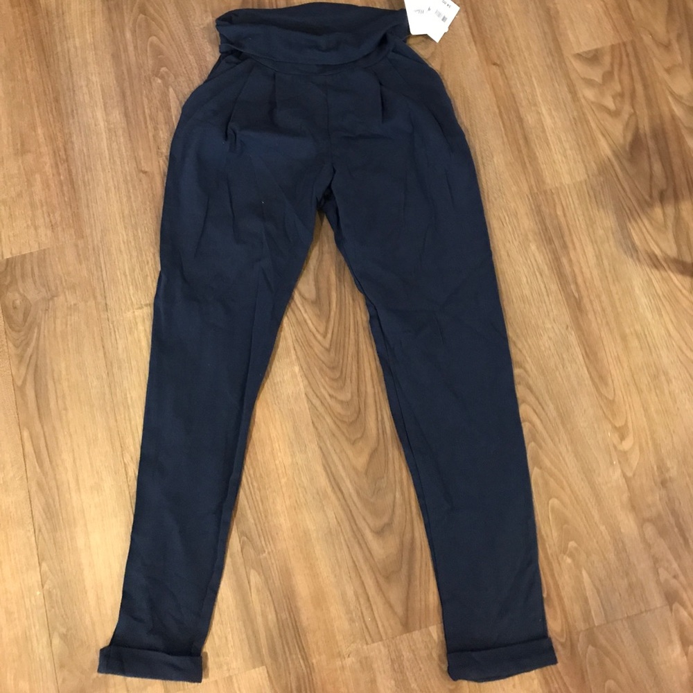 Lily White Navy Pants