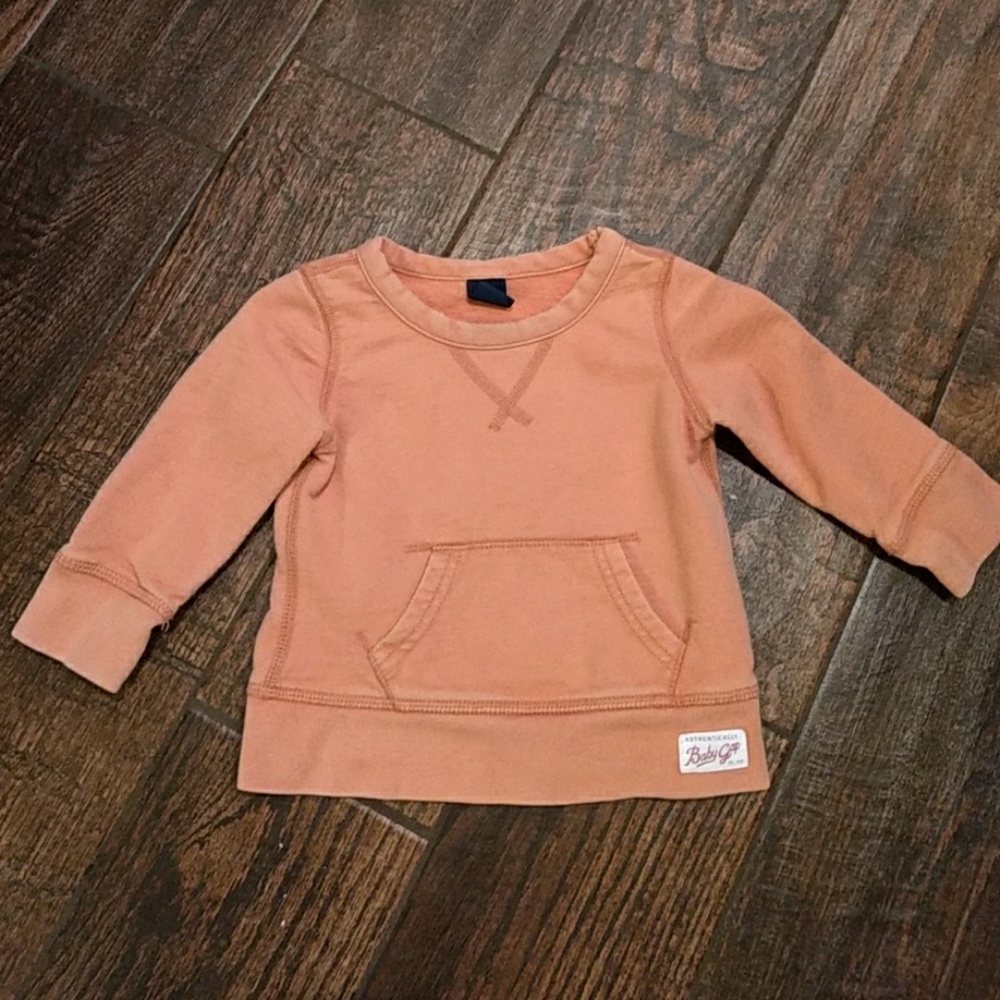 GAP Sweatshirt