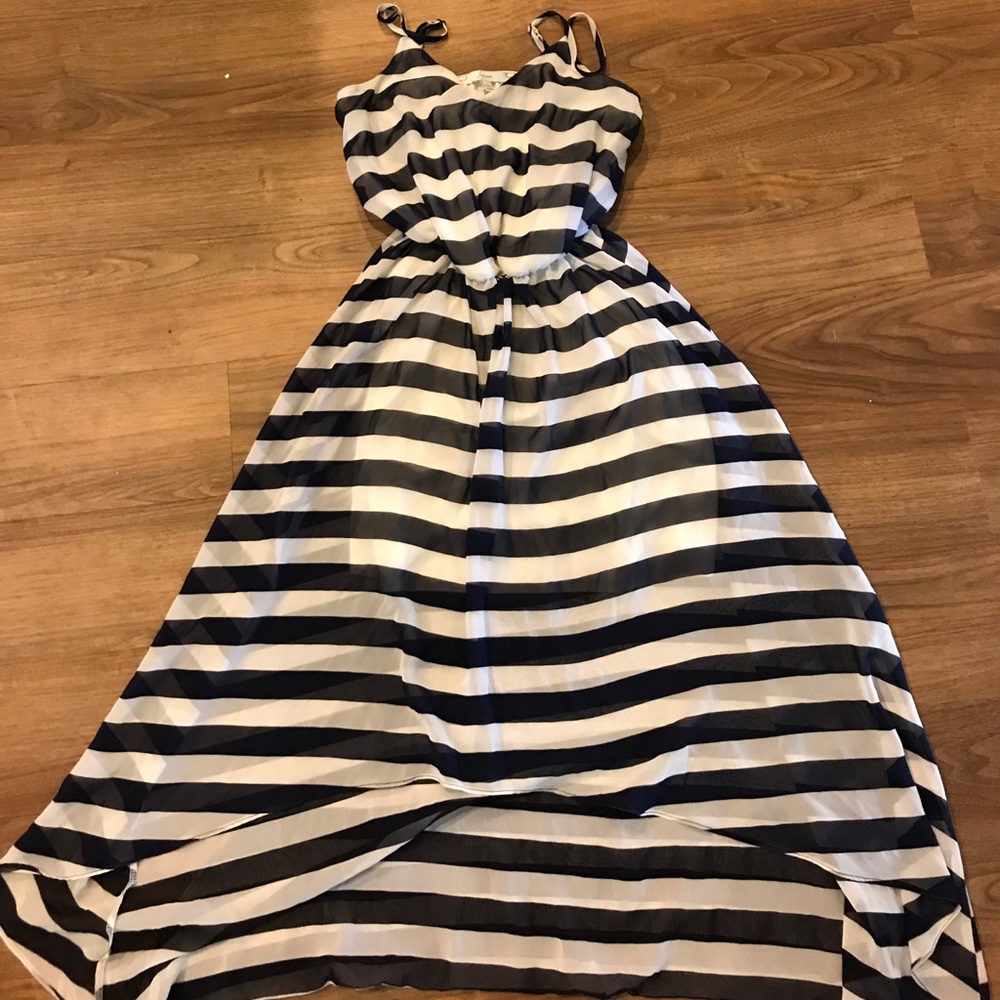 Soprano Navy and white striped maxi dress