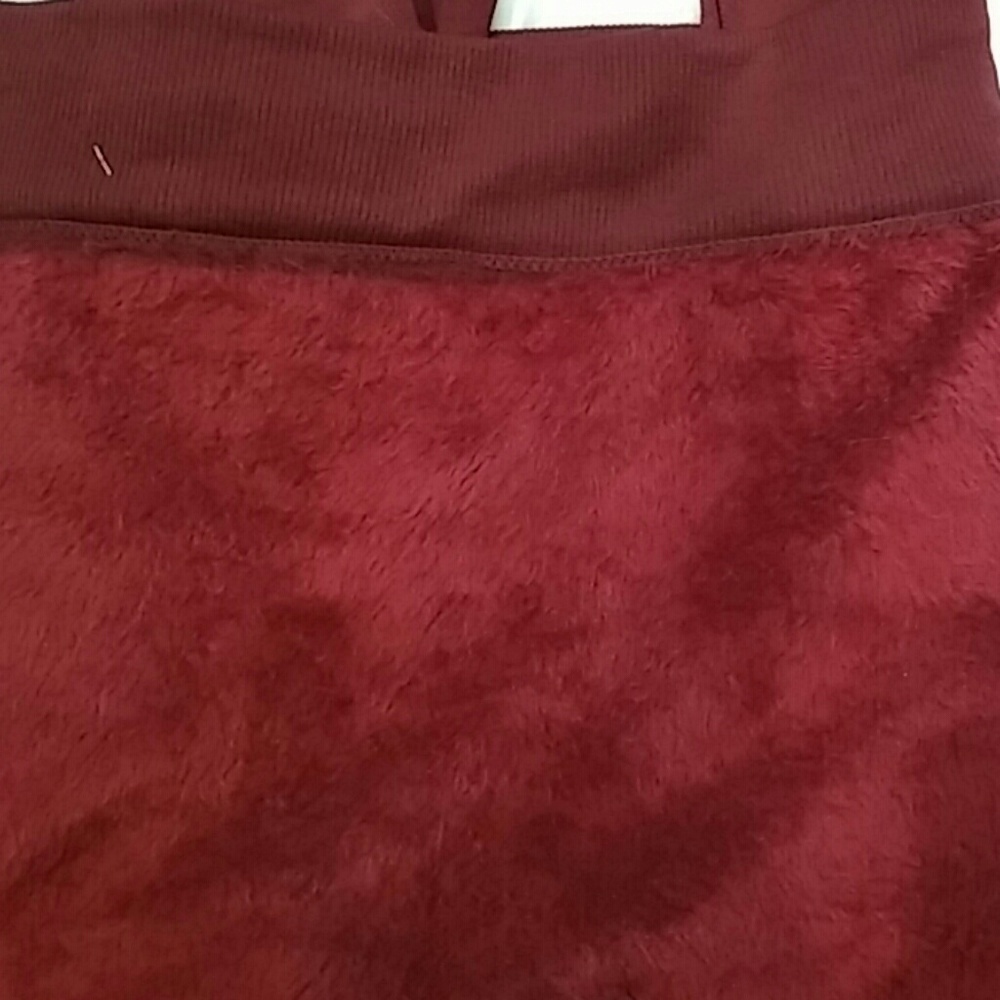 VELVET LINED BURGUNDY LEGGINGS - Picture 4 of 4