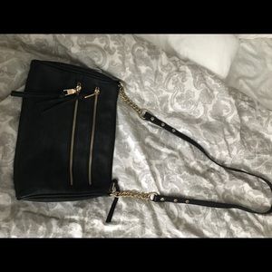🌃🌚Nine West Black Crossbody