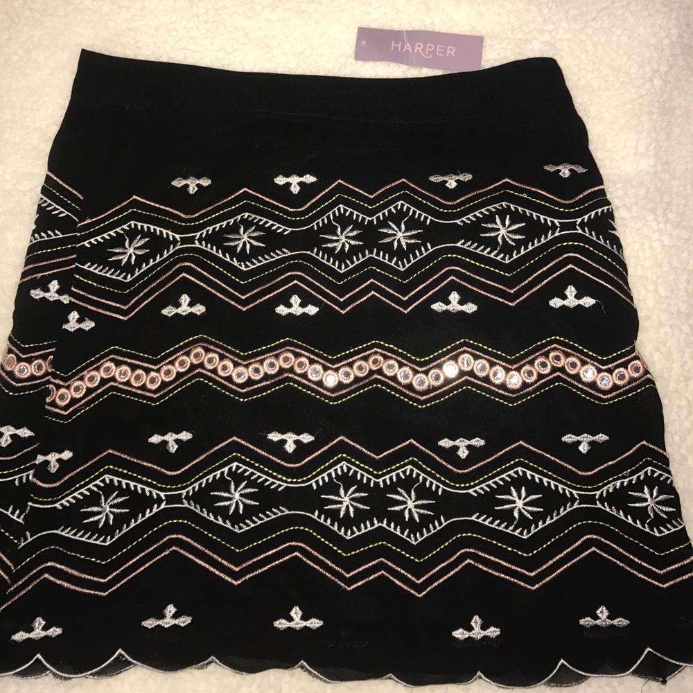 Black Detail Skirt
