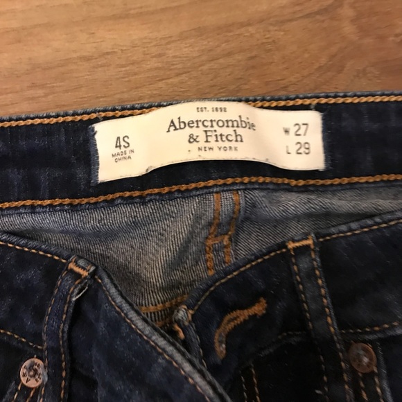 Abercrombie and Fitch dark denim skinny jean - Picture 2 of 2
