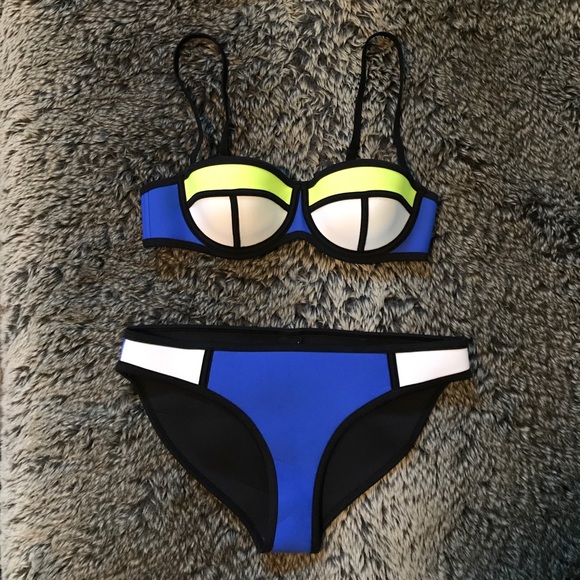 triangl swimwear Other - Triangl Poppy Bikini in Blue Crush