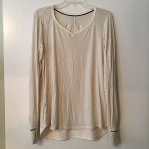 Lululemon cream top