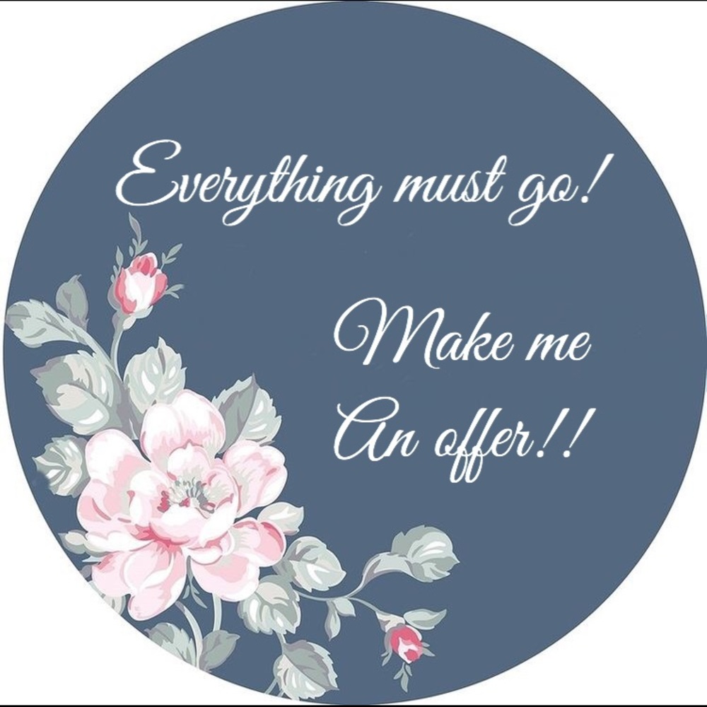Everything must go 💕💕