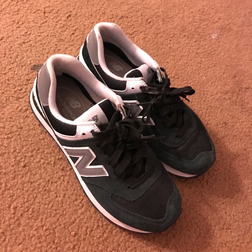 New balance shoes