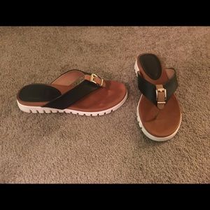 Black/tan/white Sandal