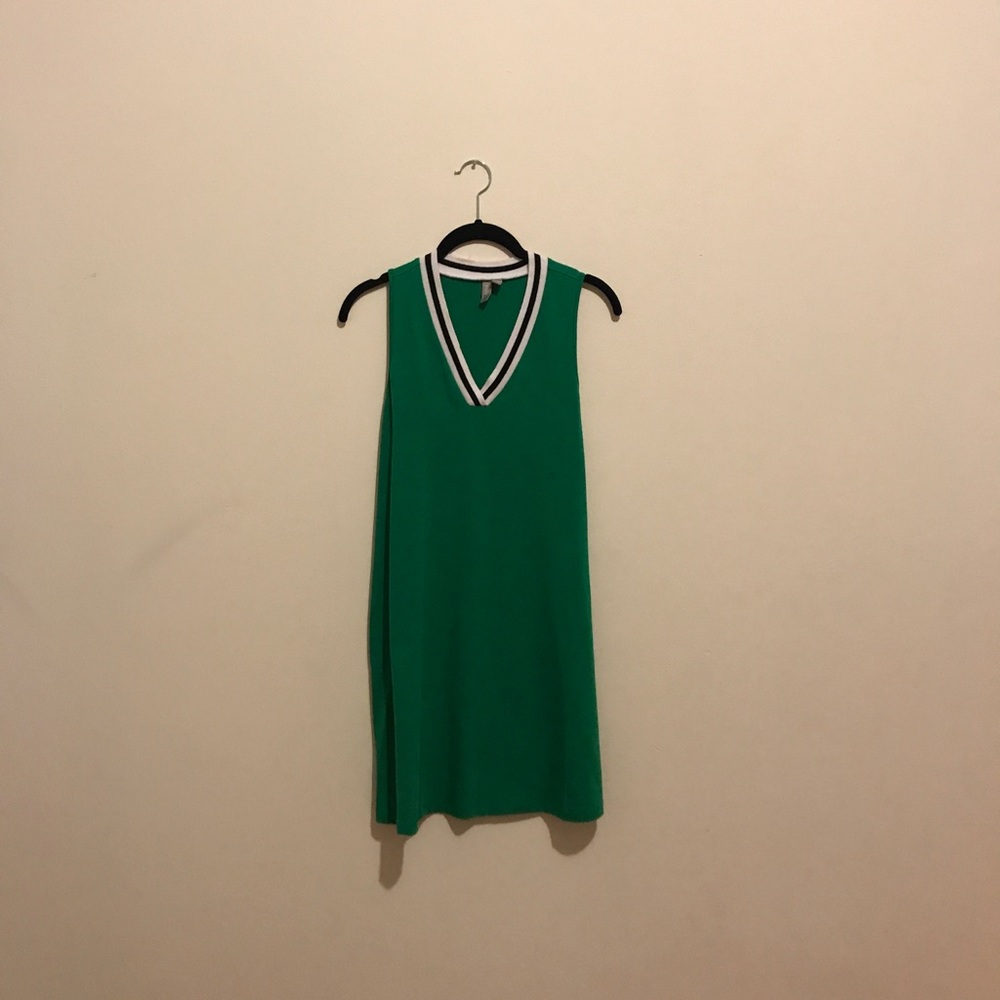 SHIFT DRESS - Picture 2 of 3