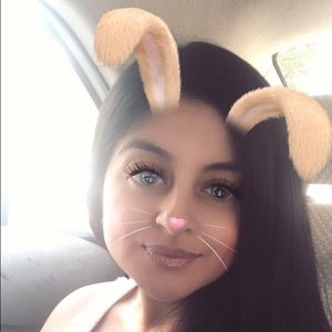 Meet your Posher, Ivonne