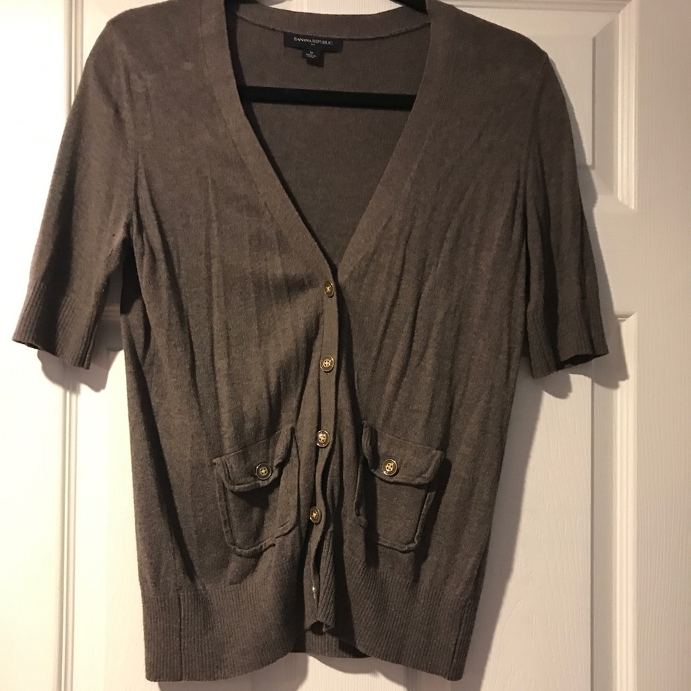 Gray short sleeve cardigan