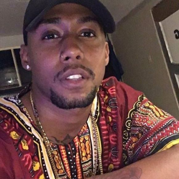 Meet your Posher, Joseph - Picture 1 of 1