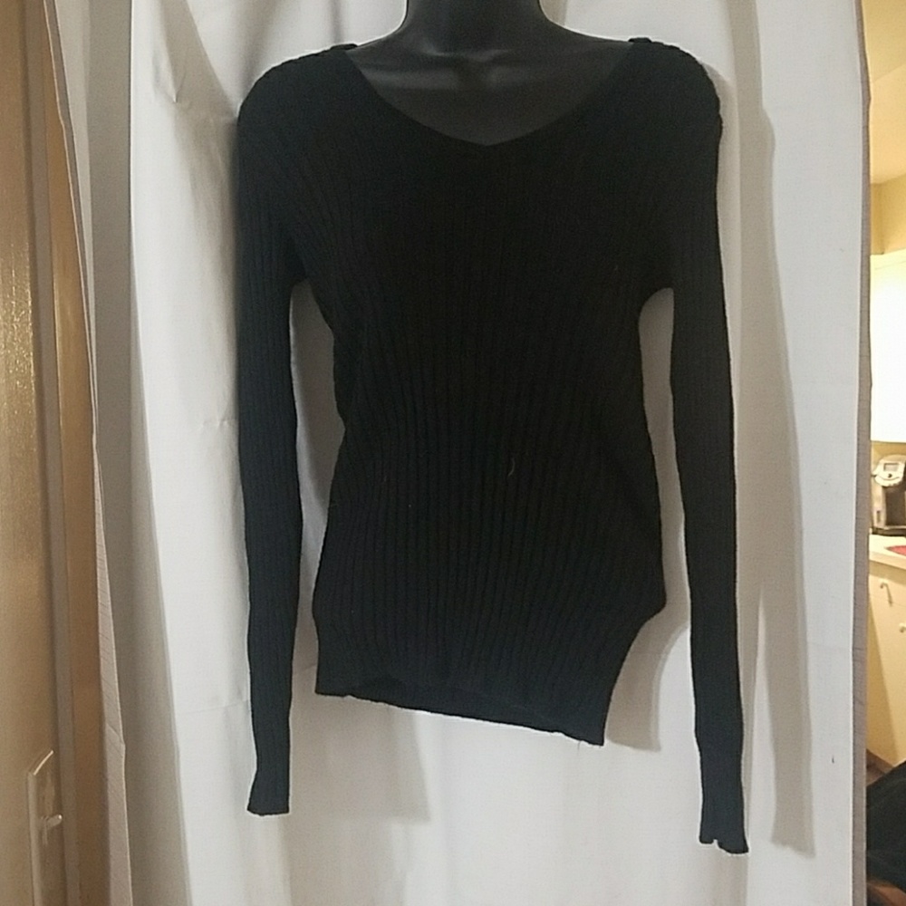 Black longsleeve shirt