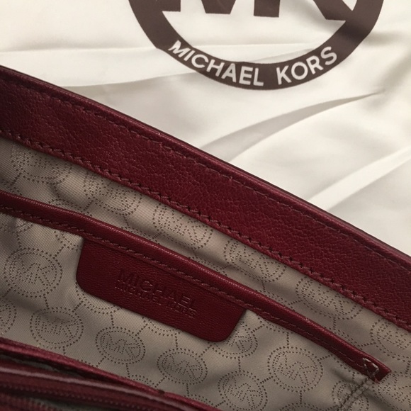 Michael Kors Burgundy Clutch Bag - Picture 5 of 8